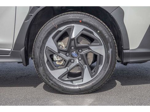 Certified 2024 Subaru Crosstrek 2.5i Limited AWD/4WD image 9