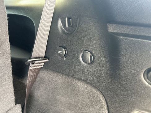 Certified 2022 Dodge Durango GT image 34