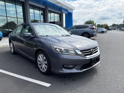 Used 2013 Honda Accord EX image 3
