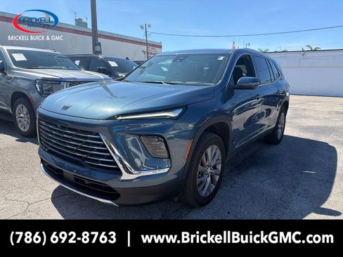 Used 2025 Buick Enclave Preferred w/ Power Package FWD image 1