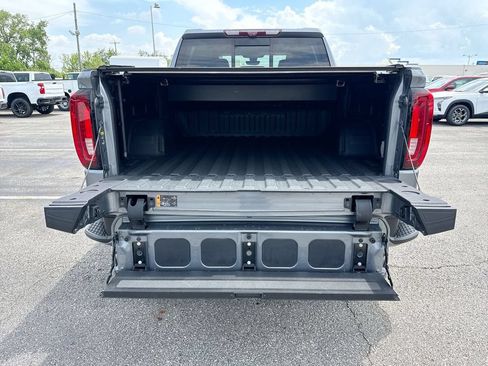 Used 2021 GMC Sierra 1500 Denali w/ Denali Ultimate Package AWD/4WD image 24