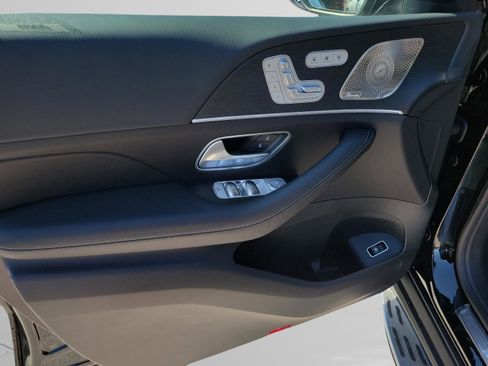 New 2026 Mercedes-Benz GLS 450 4MATIC image 22