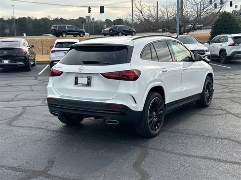 Certified 2025 Mercedes-Benz GLA 250 image 7