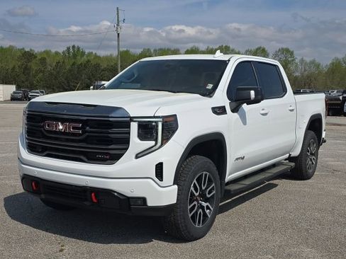 Used 2024 GMC Sierra 1500 AT4 w/ AT4 Preferred Package image 1