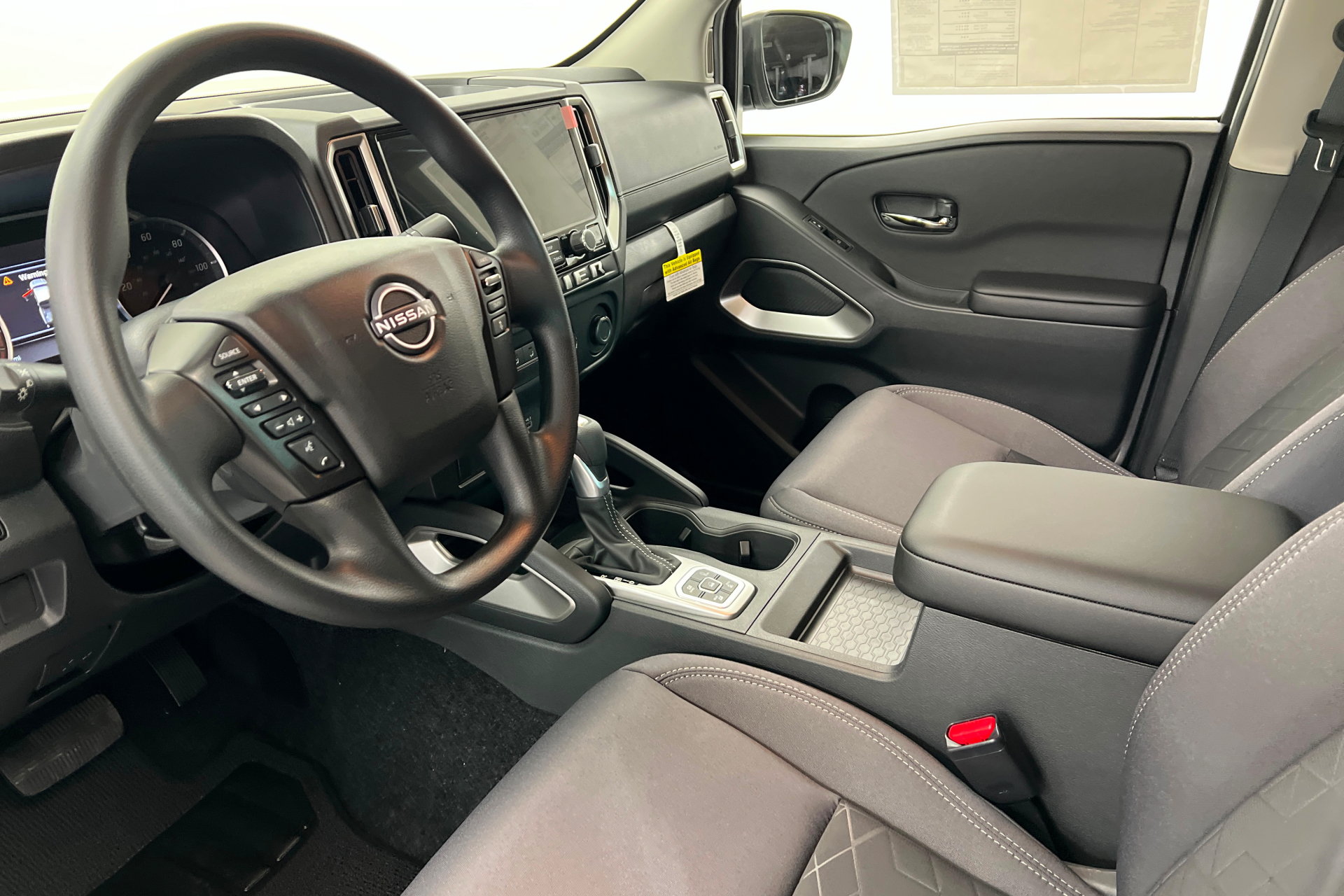 New 2026 Nissan Frontier SV w/ Tow Package AWD/4WD image 15