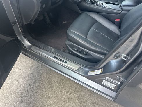 Used 2016 INFINITI Q50 3.0t Premium w/ 3.0T Premium Plus Package RWD image 5