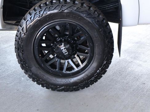 Used 2016 Ford F250 XLT w/ Snow Plow Prep Package image 11