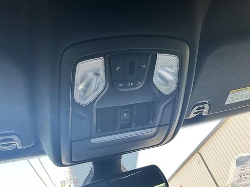 Used 2019 RAM 1500 Big Horn AWD/4WD image 28