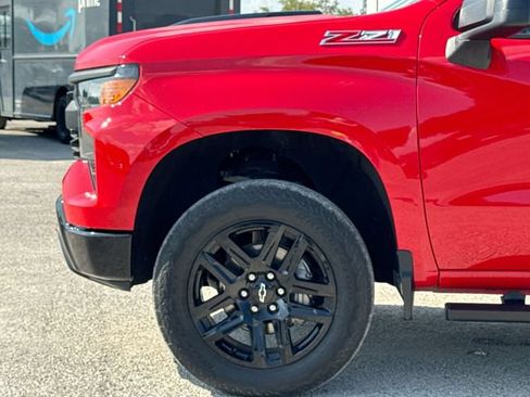 Used 2022 Chevrolet Silverado 1500 Custom Trail Boss AWD/4WD image 10