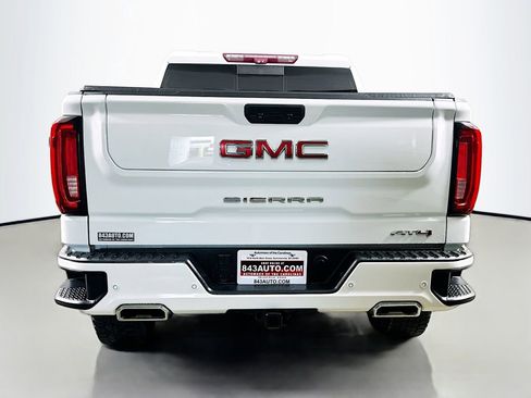 Used 2020 GMC Sierra 1500 AT4 w/ AT4 Premium Package image 6