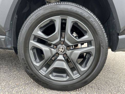 Certified 2024 Toyota RAV4 Adventure AWD/4WD image 32