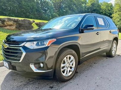 Used 2020 Chevrolet Traverse LT
