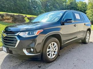 Used 2020 Chevrolet Traverse LT FWD video 2