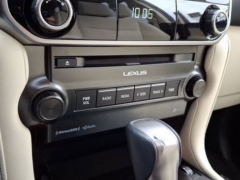 Certified 2022 Lexus GX 460 Premium image 17