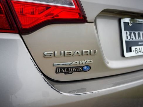 Used 2016 Subaru Legacy 2.5i Limited image 16