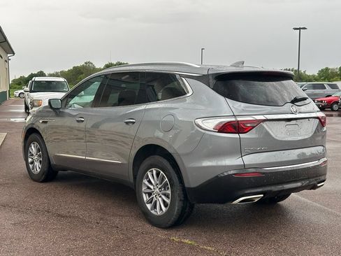 Used 2024 Buick Enclave Premium AWD/4WD image 5