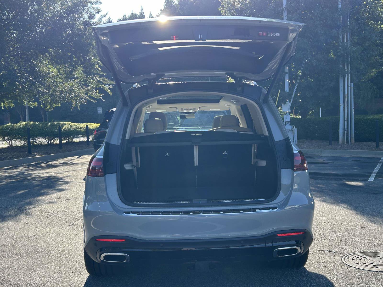 New 2026 Mercedes-Benz GLS 450 4MATIC image 8