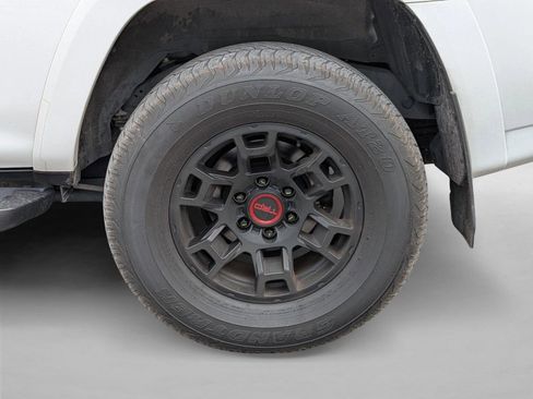 Used 2022 Toyota 4Runner SR5 w/ TRD Black Wheel Package (TMS) AWD/4WD image 3