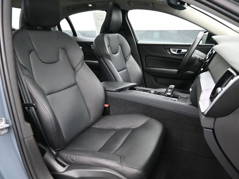 Used 2024 Volvo S60 B5 Core AWD/4WD image 27