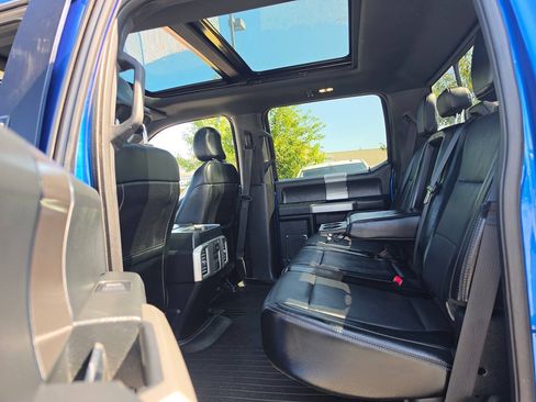 Used 2015 Ford F150 Lariat w/ Equipment Group 502A Luxury AWD/4WD image 36