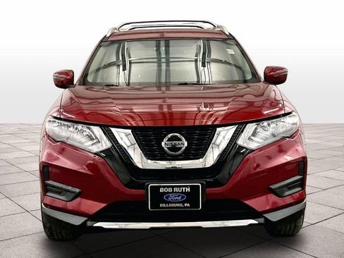 Used 2018 Nissan Rogue SV AWD/4WD image 3