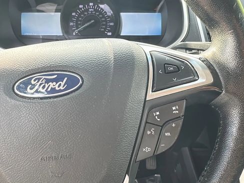 Used 2019 Ford Edge SEL w/ Equipment Group 201A FWD image 33