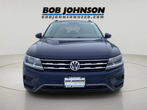 Used 2021 Volkswagen Tiguan S image 2