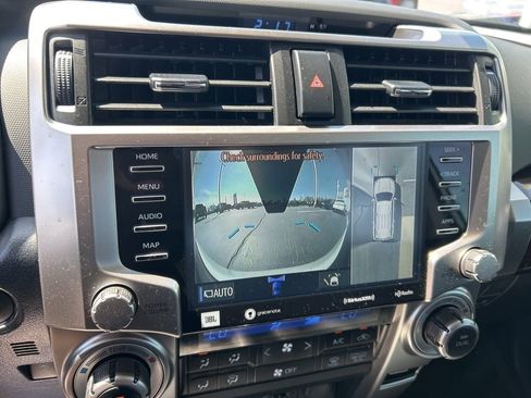 Used 2024 Toyota 4Runner Limited image 15