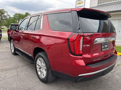 Used 2021 GMC Yukon SLT w/ SLT Luxury Plus Package AWD/4WD image 6