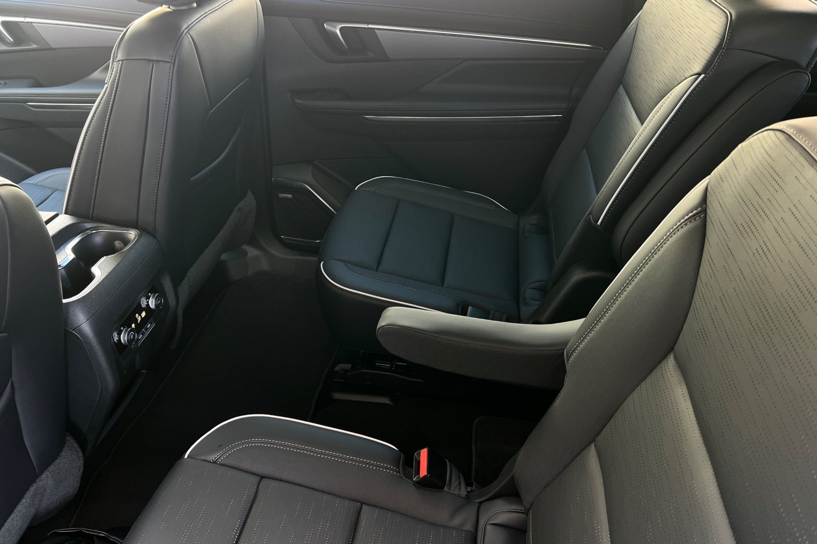 New 2026 Buick Enclave Sport Touring w/ Power Package FWD image 11