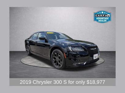 Used 2019 Chrysler 300 S