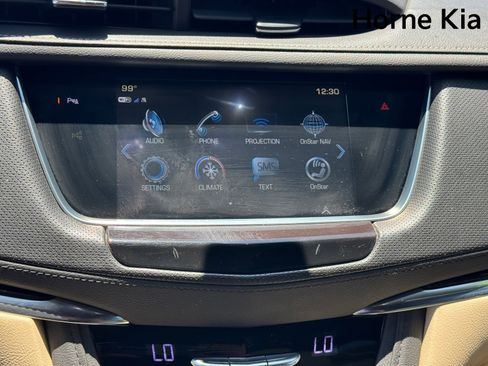 Used 2019 Cadillac XT5 FWD image 21