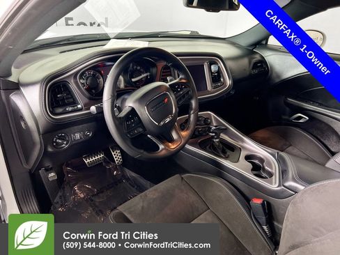 Used 2022 Dodge Challenger GT w/ Plus Package image 3