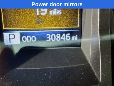 Used 2022 Toyota Tacoma TRD Off-Road w/ Technology Package image 28