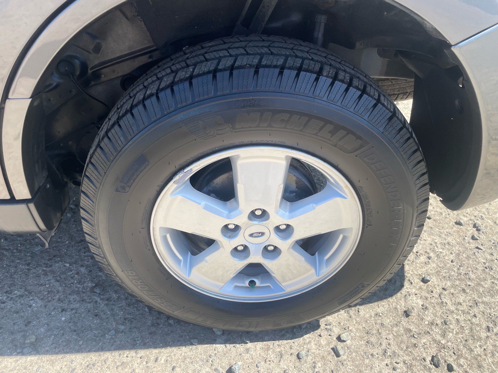 Used 2010 Ford Escape XLT FWD image 7