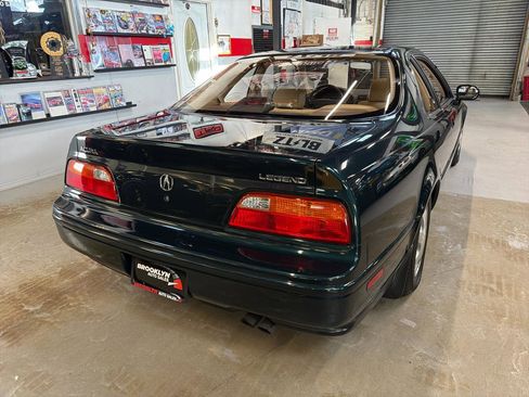 Used 1991 Acura Legend LS FWD image 6