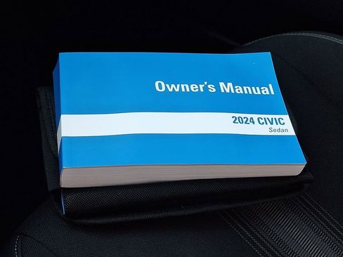 Used 2024 Honda Civic Sport image 24