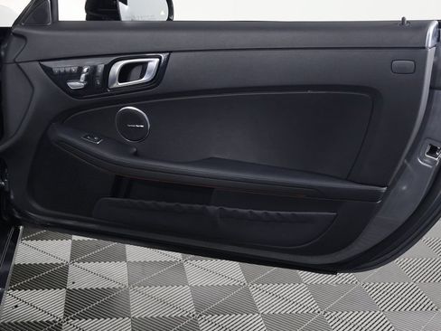 Used 2020 Mercedes-Benz SLC 300 image 13