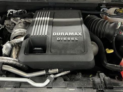 Used 2022 GMC Sierra 1500 AT4 w/ AT4 Premium Package image 33