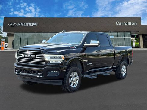 Used 2022 RAM 2500 Laramie AWD/4WD image 1