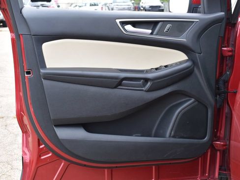 Used 2023 Ford Edge SEL w/ Convenience Package AWD/4WD image 9