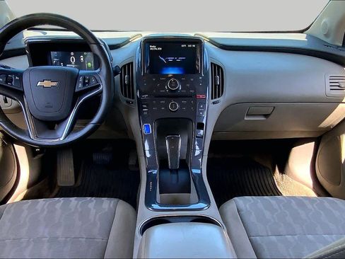 Used 2015 Chevrolet Volt w/ Enhanced Safety Package 1 FWD image 16