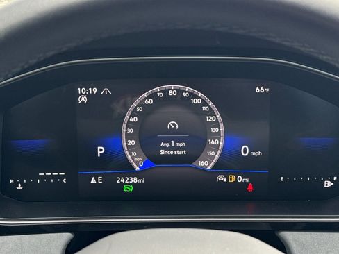 Used 2025 Volkswagen Jetta SE FWD image 20