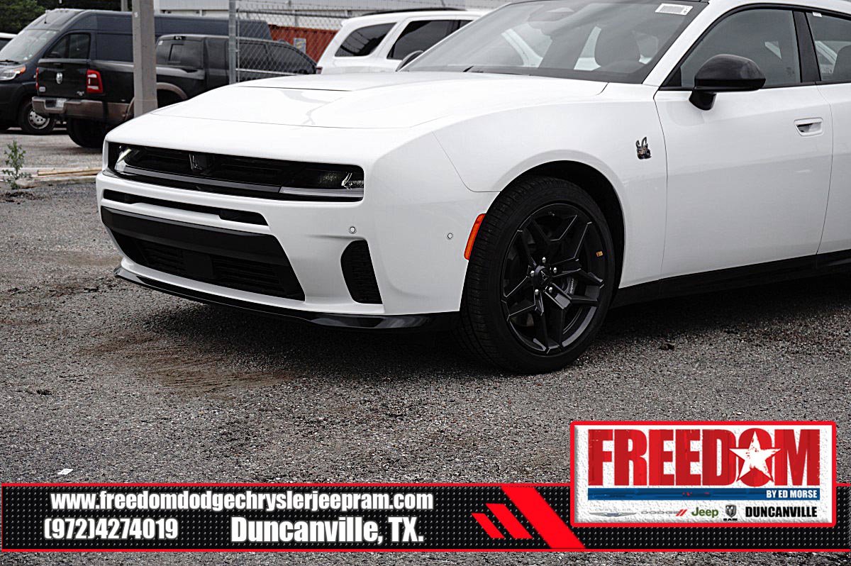 New 2026 Dodge Charger Scat Pack w/ Blacktop Package AWD/4WD image 43