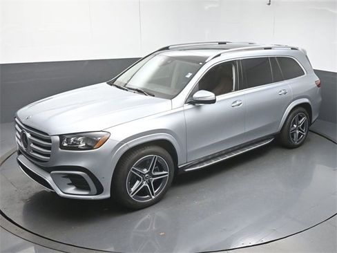 New 2026 Mercedes-Benz GLS 450 4MATIC image 45