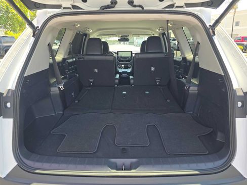 Certified 2026 Toyota Grand Highlander FWD image 17