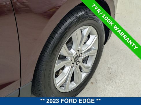 Certified 2023 Ford Edge Titanium image 12