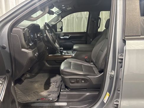 Certified 2023 Chevrolet Silverado 1500 LT Trail Boss w/ Convenience Package II image 9