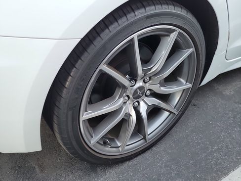 Certified 2023 Genesis G70 2.0T image 5