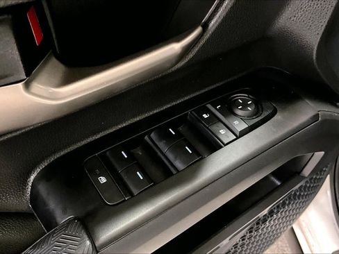 Used 2025 Toyota Tacoma TRD Sport RWD image 15